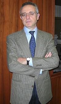 Melléklet: Mario Catania olasz agrárpolitikai, élelmiszeripari és erdészeti miniszter életrajza 2011. november 16-án tette le esküjét az új olasz kormány.