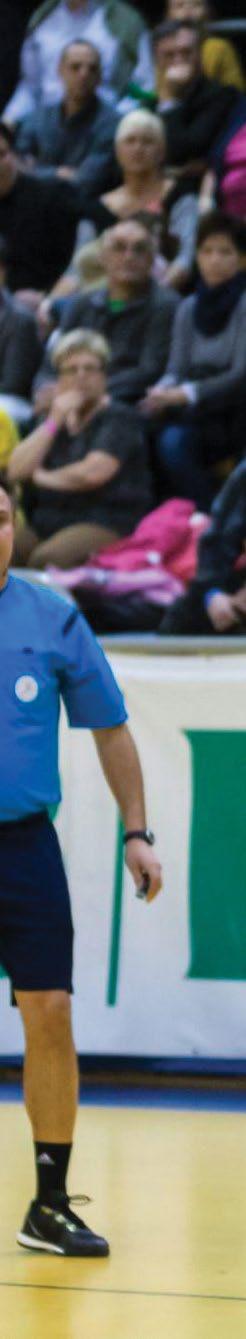 SPORT PÉLDAKÉPEK ELLEN JÁTSZANI A magyar első osztályú kézilabda-bajnokság három legjobb csapata verhetetlen a többi 11 csapat számára. Milyen érzés teljesen esélytelenül pályára lépni?