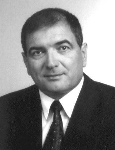 Prekvapením volieb bolo, že napriek intenzívnej kampani do volebného súboja o primátora mesta výraznejšie nezasiahol RSDr. Milan Benkovský. Ing. Ján Chrťan a JUDr.