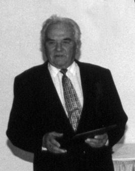 4 SENČAN č. 12/2002 Poslanci pre Nezábudku Poslanci lúčiaceho sa Mestského zastupiteľstva v Senci vyzbierali na svojom poslednom zasadnutí koncom novembra finančný príspevok v hodnote 22 200,- Sk.