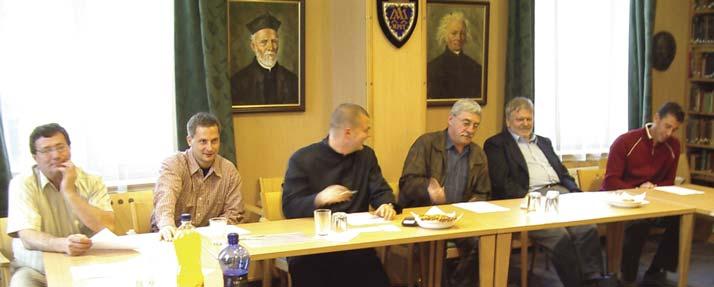 186 SPORTEGYESÜLETEK ÉS SZERZŐDÉSES KAPCSOLATOK A gimnázium 2007. november 2-án megállapodást kötött 6 sportegyesülettel.