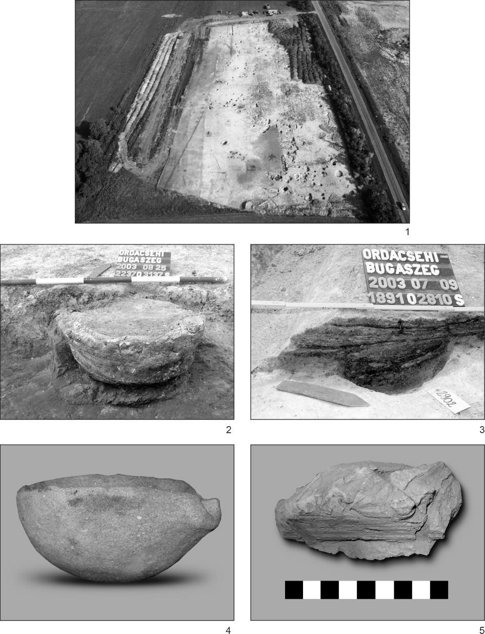 42 HONTI SZILVIA ET AL. XV. tábla Ordacsehi Bugaszeg 1. Légifelvétel a 2003. évi ásatásról 2. Vasolvasztó kohó 3.