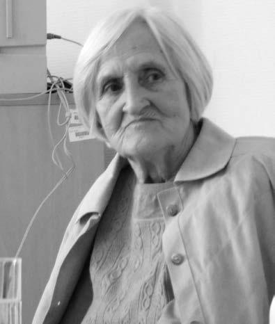 rendeleteket végrehajtani. 1949 őszén még részt vett az ifjúság az évzáró előtt a Te Deumon a piarista kápolnában, ám ez volt az utolsó megengedő gesztusa a hatalomnak.