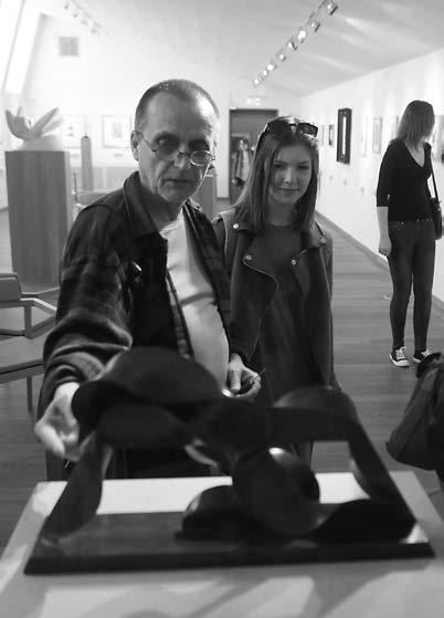 A látogatás alkalmával László Károly örült, hogy a gyűjteménye a lehető legjobb helyen van, a befogadó intézmény minden igényének eleget tett, így újabb tízéves letéti szerződést írt alá.
