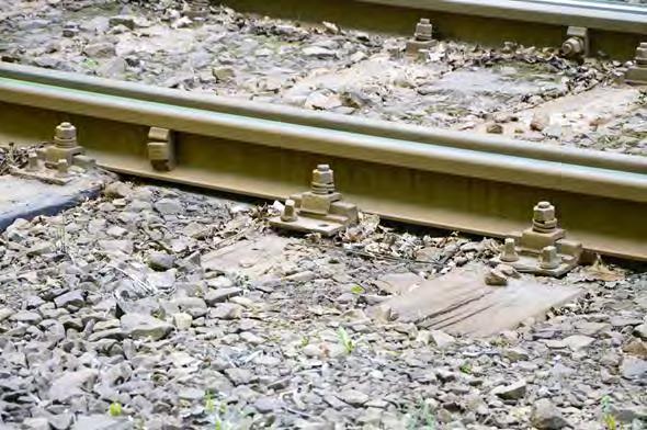 Ezeket a helyeket számozott piros ellipszisekkel jelöltem a M15.