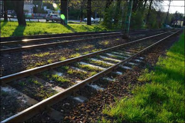 Doktori értekezés D.) Hullámos kopás intenzitása A 61-es villamos Heinrich István utca Hűvösvölgy közötti szakaszán több ellenirányú ív is található (M15.7. ábra).