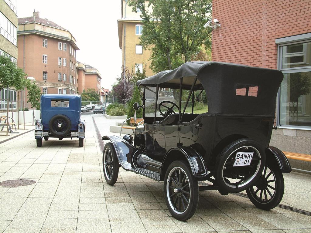 Köszönöm megtisztelő