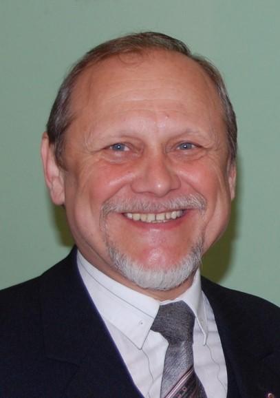 11 Kristóf Étteremben. Ezúton is köszönet illeti Hámori Györgyöt, Kapuvár város polgármesterét és dr. Benedek Zoltán főigazgatót a kórházi istentisztelet külső feltételeinek megteremtéséért.