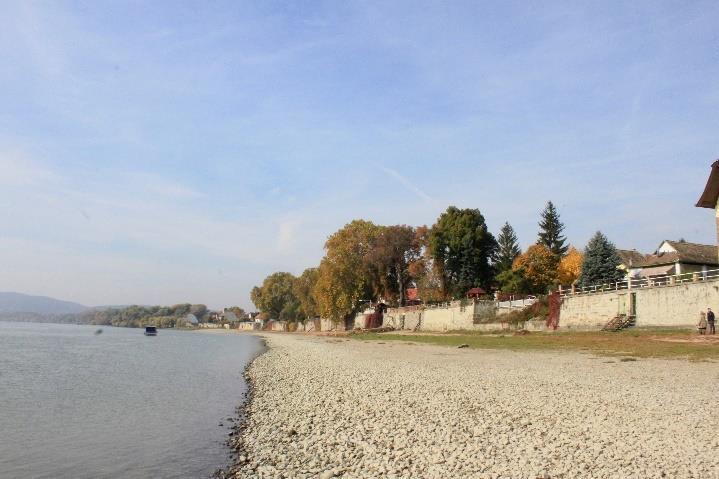 Ybl Dunapart A Natura 2000-es védettségű verőcei Duna-part festői látványt