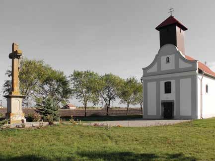 HANYI KÁPOLNA A Szent Anna kápolnát 1719-ben építtette gróf Butler Lajos barokk stílusban. 1814- ben átalakítják az egyhajós íves szentélyzáródású épületet.