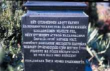 8. 9. 10. 11. 12. 13. 14. 15. KRÁHL IGNÁCZ Mint magvetőé, aki csak fárad anélkül, hogy önmaga számára remélne a termésből, olyan volt egész élete; a munka és családjáért való odaadás példaképe.