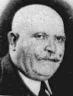 segítette elő az egyesület felvirágoztatását; KOCH Ignácz, Schlézinger József és Mózer (Monori) István elnökökről, Kovács József alelnökről, Dr.