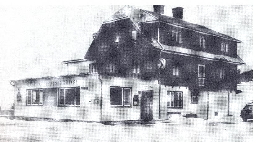 58 GASTHAUS PFAFFENSATTEL 1991.januárjában 1945. 04. 01.-05. 08 között az ABK/Z "UNGARN" és a m. kir. RKK.- ből alakult "hegyivadász" század harcálláspontja.