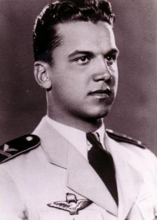 110 Péter Károly t. zls.