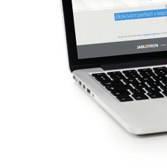 A felhasználói azonosító a felhasználó e-mail címe, a belépéshez szükséges jelszót a regisztrációt követően a rendszer küldi el erre az e-mail címre.
