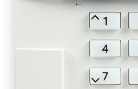 SMS utasításokkal o Mobil telefonról a