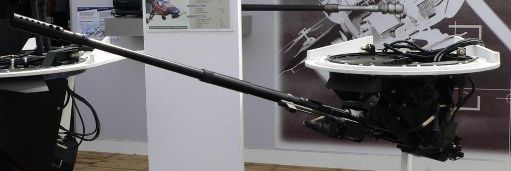 es nem csak paramétereiben, de a használat terén is eltér társától, mivel a IV. generációs repülőgép a francia Dassault Rafale beépített fedélzeti lőfegyvereként alkalmazzák.