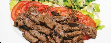 MARHAHÚSBÓL KÉSZÜLT ÉTELEK GERICHTE VOM RIND BEEF DISHES CSÍPŐS BÉLSZÍNCSÍKOK SALÁTAÁGYON Scharfe Lendenstreifen mit frischem Salat / Spicy steak stripes with fresh salad I, J 3.