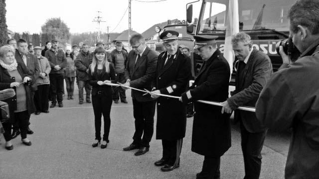 Részletesen kitért minden eseményre, legyen az megoldott, vagy megoldásra váró probléma, vagy pozitív eredmény.
