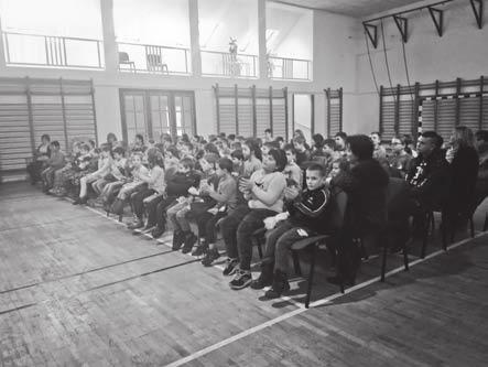 A közel egy órás műsor alatt mindenki nagyon jól érezte magát, reméljük, hogy hamarosan újra vendégül láthatjuk az együttest.