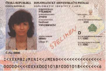 2006.10.13. C 247/91 A személyazonosító igazolvány fóliázott papír (105 74 mm).