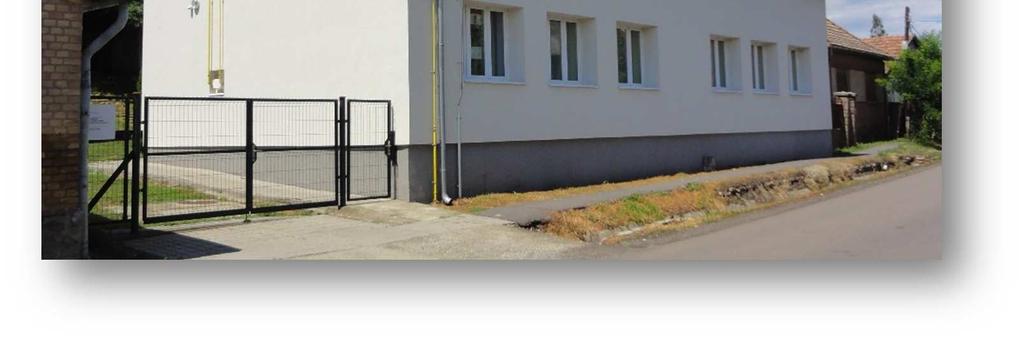 Ennek oka, hogy a település középületeinek arculata az utóbbi