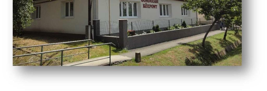 Az épületek között találhatjuk az Ecsédi Gyöngyszem Óvodát, a