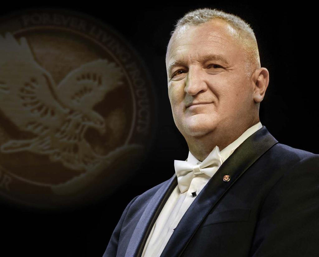 BAJNOKCSAPAT Bajnokcsapat vagyunk, készen állunk arra, hogy a legjobbak legyünk Európában. Semmi más nem választ el minket ettől, csak a munka.