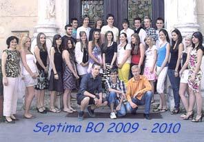 Literárna tvorba : Novomeského Nitra 2008/2009 - Diana Serenčková - 1. miesto v písaní prózy, Literárny Lučenec -2010/2011- Klaudia Hložeková 3.