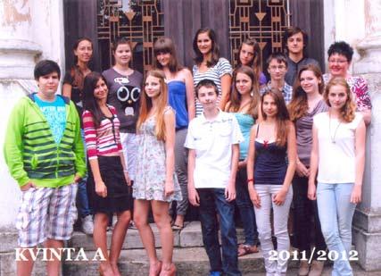Trieda: sexta A Triedny učiteľ: RNDr. Jana Šátková 1. Jana Czuczorová, 2. Martin Fiala, 3. Marián Glogas, 4. Dominika Hlinková, 5. Róbert Hronkovič, 6. Petra Hudáková, 7. Martina Kecskésová, 8.