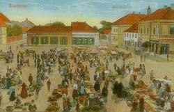 Následne ho odsúhlasil aj vtedajší minister školstva. V školskom roku 1894/95 sa teda otvorila V. trieda a v júni 1898 sa v škole prvýkrát maturovalo.