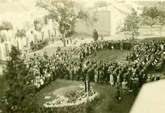 Slávnostný príhovor riaditeľa školy pri príležitosti odhalenia dvoch pamätných tabúľ počas osláv storočnice školy, 4. október 1942, Dr.