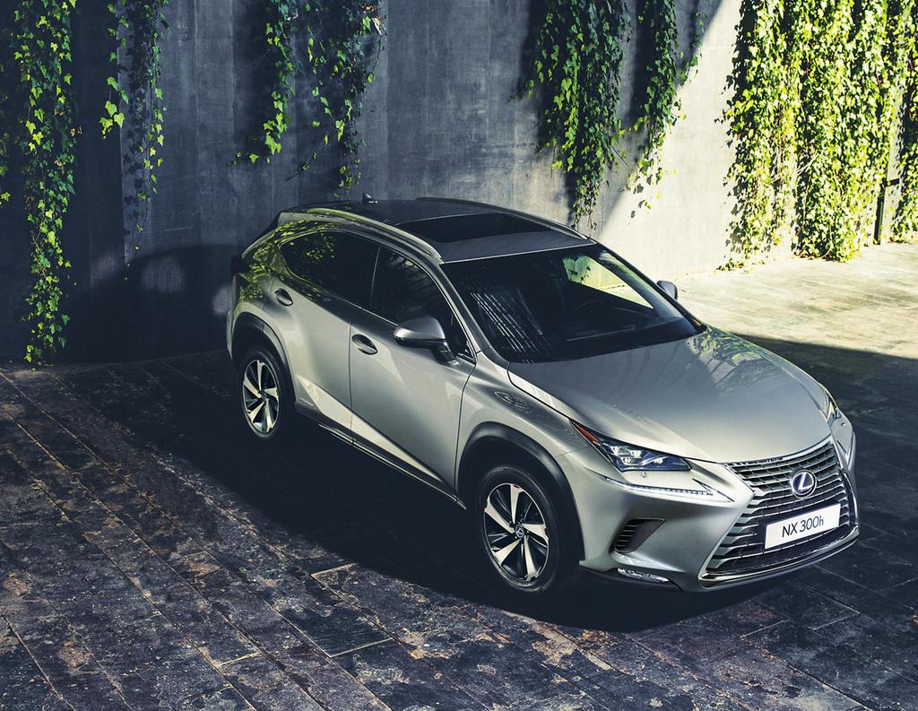 HIVATALOS ÁRLISTA NX 300h