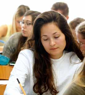 Bemutatjuk az NJE GTK ECO ösztöndíjprogramjait Ösztöndíj jóknak és még jobbaknak A gazdaságtudományi képzések iránt érdeklődők számára az anyagi terhek előre tervezhető és jelentős mérséklése a
