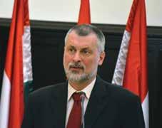 ) Semjén Zsolt nemzetpolitikáért felelős