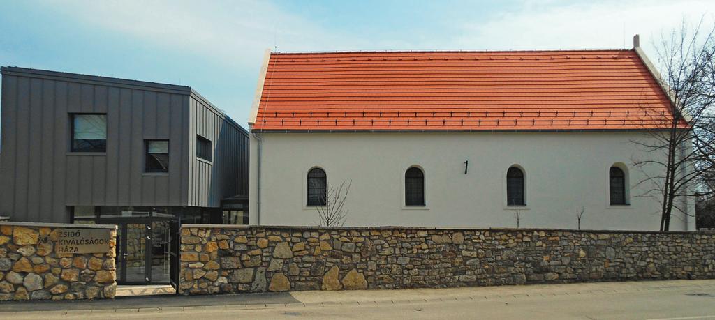 ZSIDÓ KIVÁLÓSÁGOK HÁZA 8230 Balatonfüred, Bajcsy-Zsilinszky utca 32. +36 (87) 782-592 www.zsidokivalosagok.hu; info@zsidokivalosagok.hu http://bfured-konyvtar.hu/ https://www.facebook.