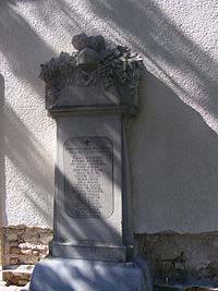 5 A török utáni időszak 1728. évi összeírásában a Lórév körüli földekről azt írták, hogy közepesen termékeny, homokos, illetve fekete és kemény.