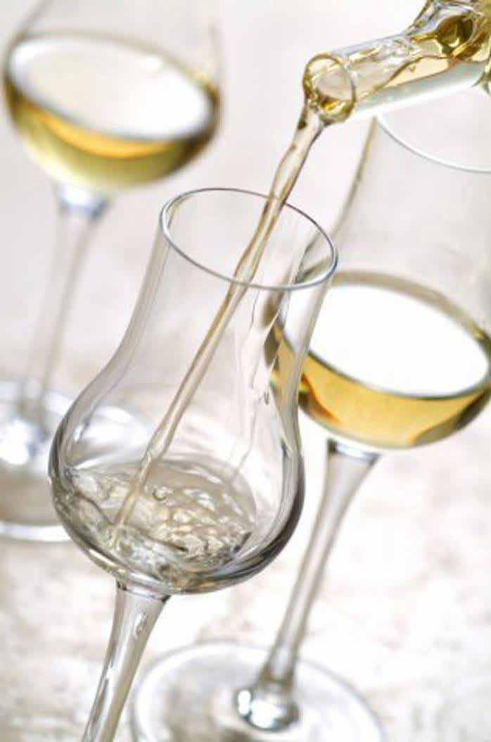 Irsai Oliver Grape pálinka Wine sophisticates know Irsai Oliver already. But this Oliver is not a wine. It s a fine spirit, made with tender loving care.
