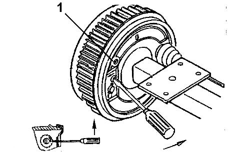 150 mm fékkarhosszúság esetén legalább 50 mm üresjárási útnak kell lennie. 3. Működtesse többször kézzel a fékkart.