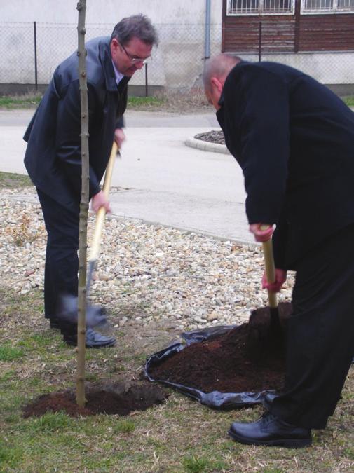 A megállapodásnak megfelelően a tárlat megtekinthető lesz Kalászon is.
