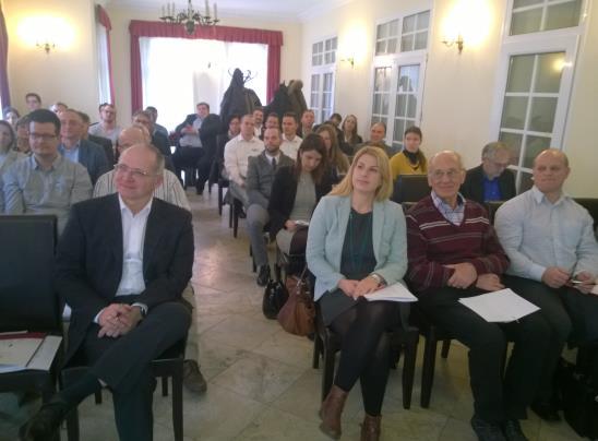 BESZÁLLÍTÓ FEJLESZTÉSI FÓRUM 2017. december 8. Budapest (Hotel Walzer) 2017. december 8-án 42 szakember (felső és középvezető) aktív részvételével került megrendezésre a III.
