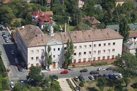AZ ELLENŐRZÉS TERÜLETE Budapest Főváros XVI. kerületi Önkormányzat Budapest Főváros XVI. kerület állandó lakosainak száma a KSH által közzétett népességi adatok 2 szerint 2017.