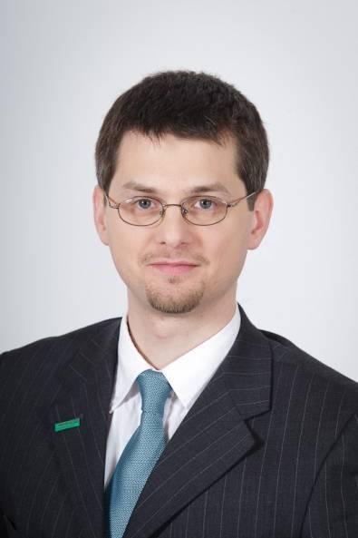 Bemutatkozás Dolgos Márton Okleveles villamosmérnök (2008) Bay Zoltán Alkalmazott Kutatási Közalapítvány - Junior kutató (2006) B.Braun Medical Kft.