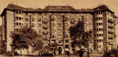 BETHLEN GÁBOR TÉR 3. Lakóház és Bethlen Téri Színház Építész: Reiner Dezső Építtető: Rákosi Jakab és neje sz.