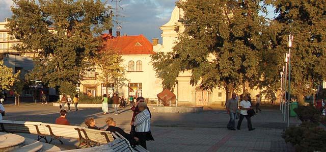 Každý sa prezentuje rovnako, všetci dostali rovnaký priestor a väčšina z oslovených túto možnosť aj využila.