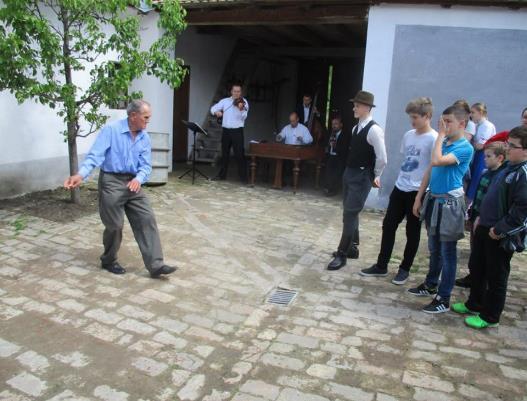 A bakonyi pásztorok. Dalolda 3.