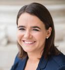 KÖSZÖNTŐ Tamási Áron székely hőse, Ábel, mielőtt hazatért volna amerikai útjáról, az élet legfőbb céljával kapcsolatban szüntelenül ezt a mondatot ismételgette magában: azért vagyunk a világon, hogy