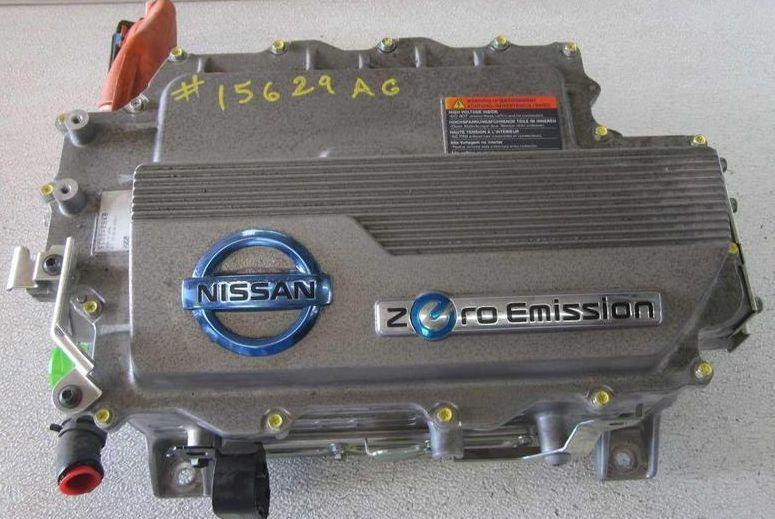 Nissan Leaf Inverter, avagy Noé esete az Özönvízzel Lassan két éve annak, hogy meglehetısen ambivalens érzéseim vannak a Nissan Leaf-fal kapcsolatban: történt ugyanis, hogy az önjáró dízel konténerem
