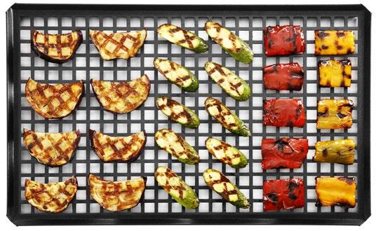 GRILLEZÉS Speciális grillrácsok zöldségek és húsok sütéséhez, tapadásmenetes teflon bevonattal.