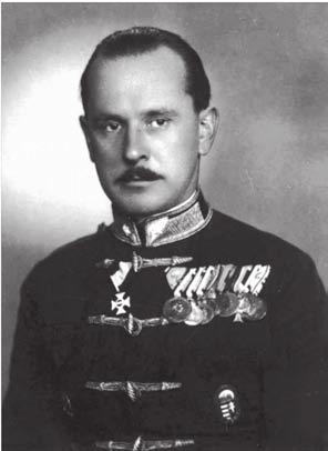 A caporettói áttörés magyar hőse, Bertalan Árpád hadnagy Tettéért Tiszti Arany Vitézségi Éremmel tüntették ki, majd tíz évvel később, 1927.